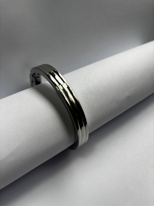 Bracelete folhado a prata linhas